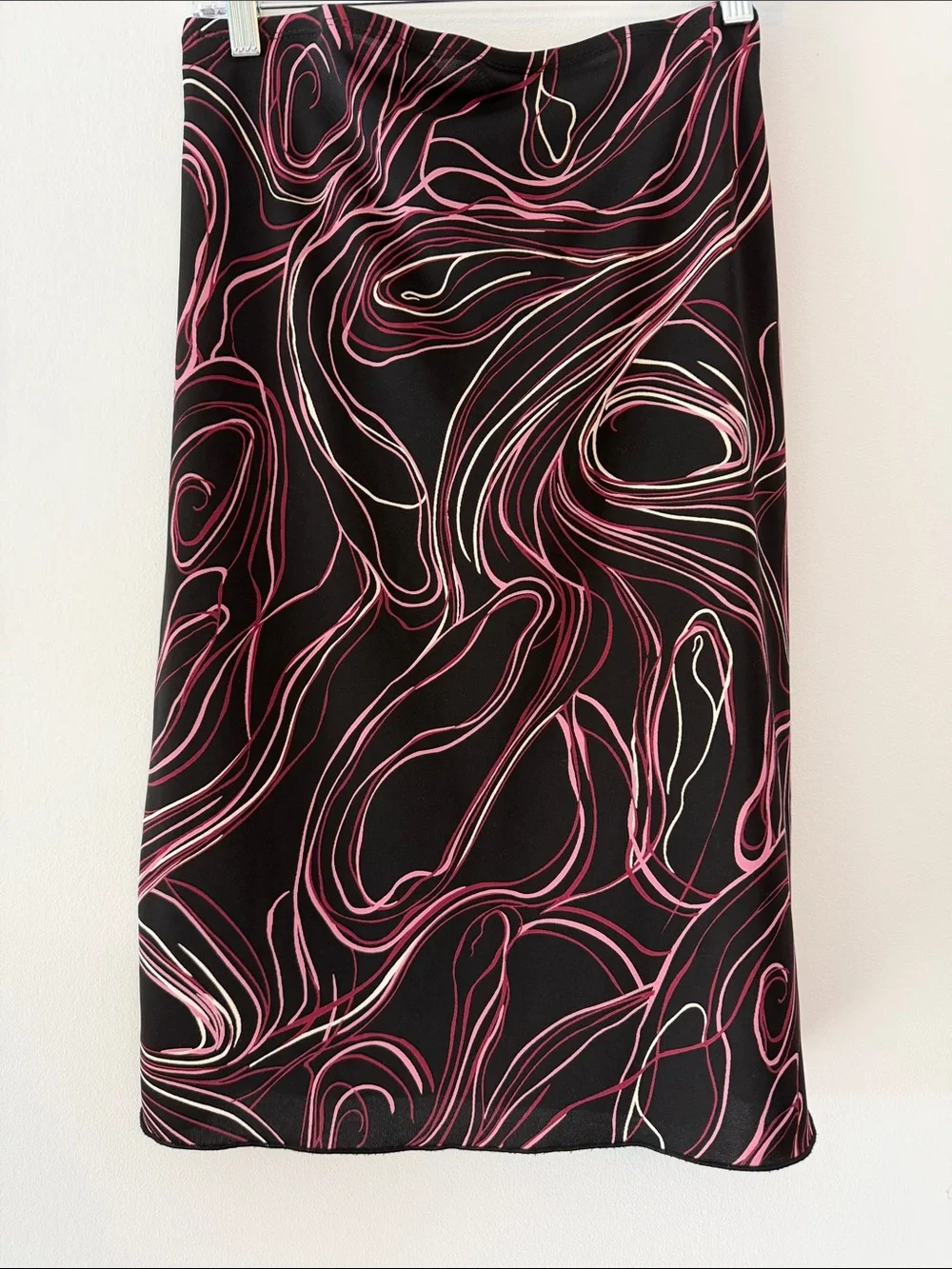 Black and Pink Swirl Swim Sarong with Decorative Ring Tie